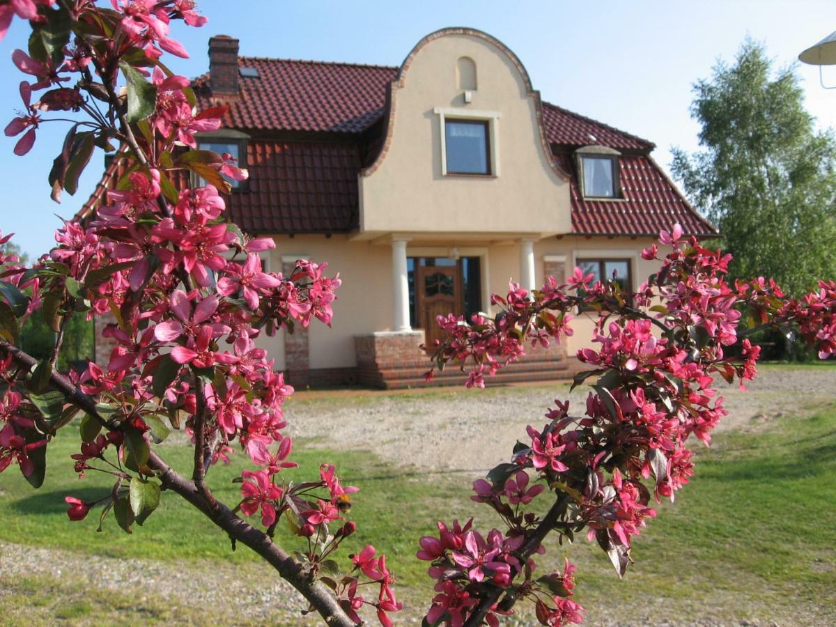 Sielanka - Domki I Pokoje Pod Leba Zarnowska Buitenkant foto